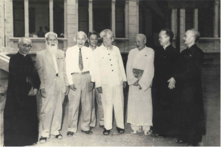 Kế thừa và phát triển tư tưởng Hồ Chí Minh về vấn đề tôn giáo, tín ngưỡng