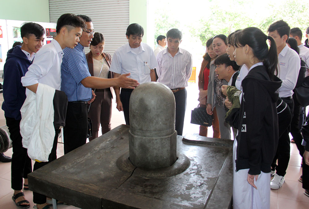 Kinh nghiệm thu hút khách du lịch của Bảo tàng Lâm Đồng