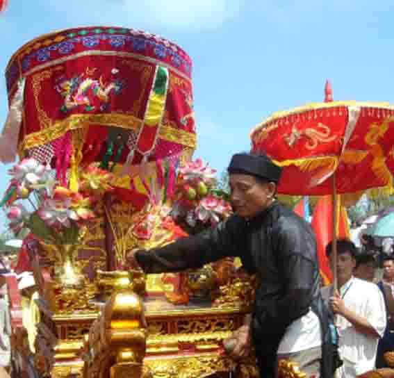 Tín ngưỡng thờ thần biển của dân tộc Kinh thôn Vạn Vĩ, Quảng Tây, Trung Quốc