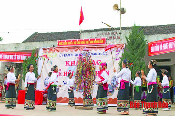 Di sản văn hóa các dân tộc ít người ở Thanh Hóa với phát triển du lịch