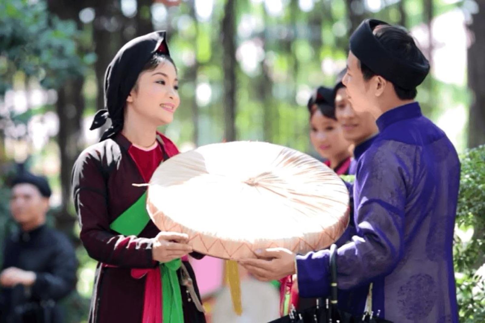 Những giá trị tiêu biểu của dân ca đối đáp nam nữ người Việt