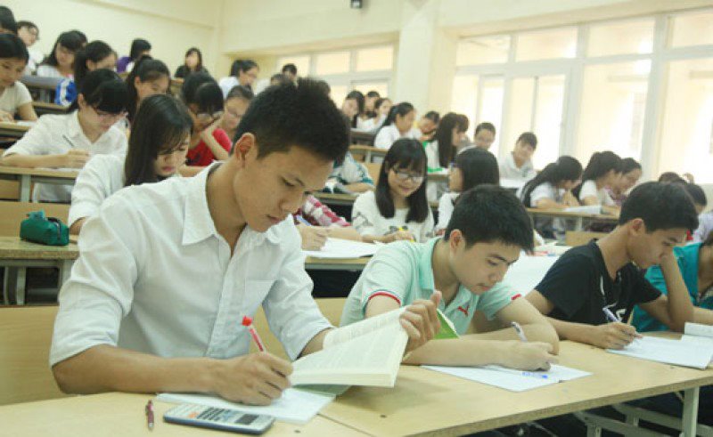 Nâng cao tính thực tiễn giảng dạy các môn lý luận chính trị ở bậc đại học