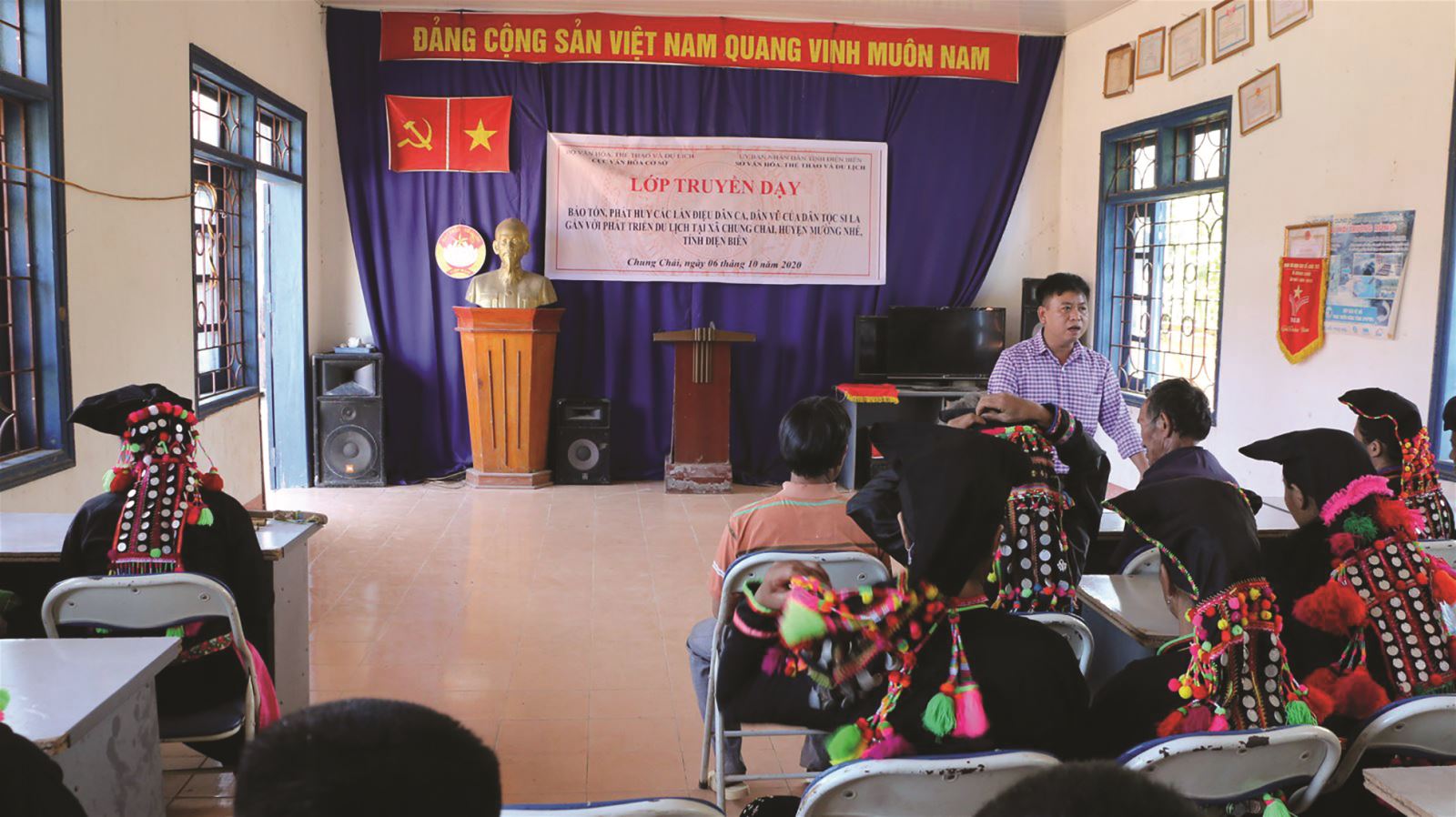 Điện Biên: Bảo tồn và phát triển các làn điệu dân ca, dân vũ của dân tộc Si La gắn với phát triển du lịch trên địa bàn tỉnh Điện Biên