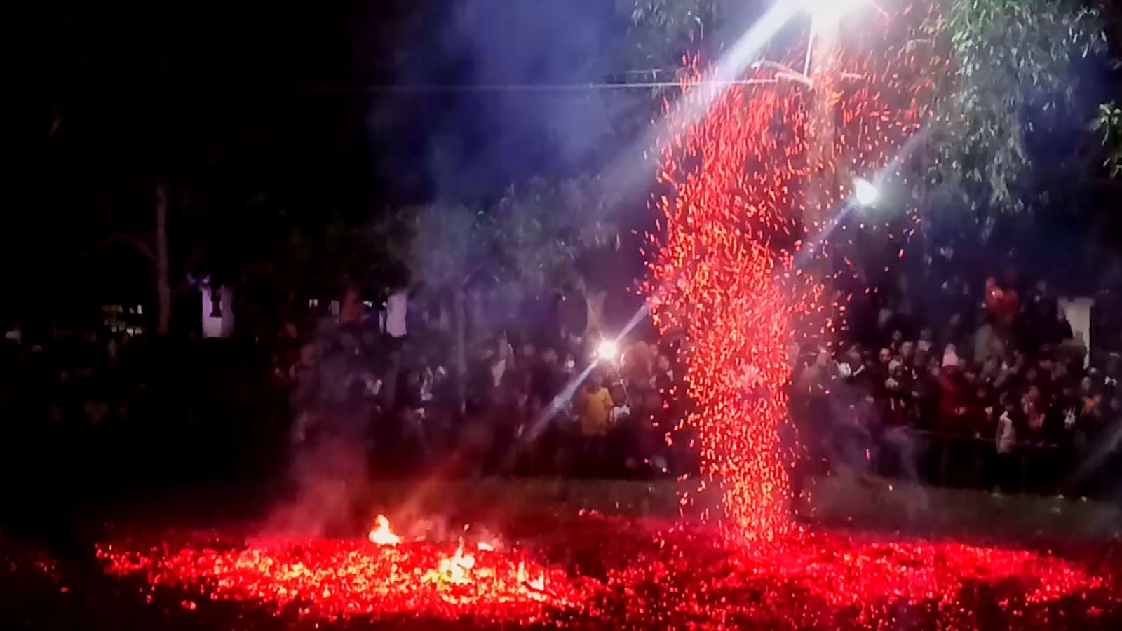 Lễ hội nhảy lửa dân tộc Pà Thẻn: Nét văn hóa truyền thống đặc sắc 