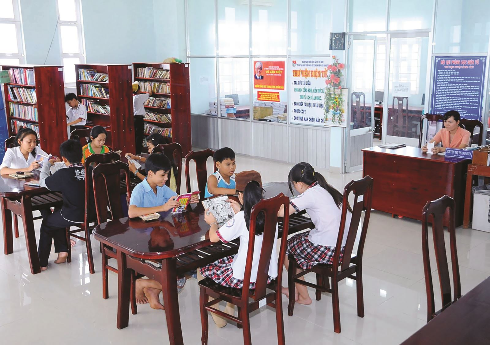 Vĩnh Long: Hoạt động thư viện ở Mang Thít 