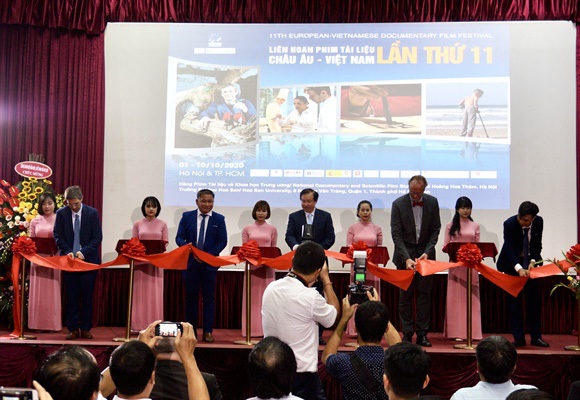 Hợp tác quốc tế trong lĩnh vực điện ảnh: Thực trạng tại Việt Nam, kinh nghiệm quốc tế và các đề xuất hoàn thiện thể chế pháp luật