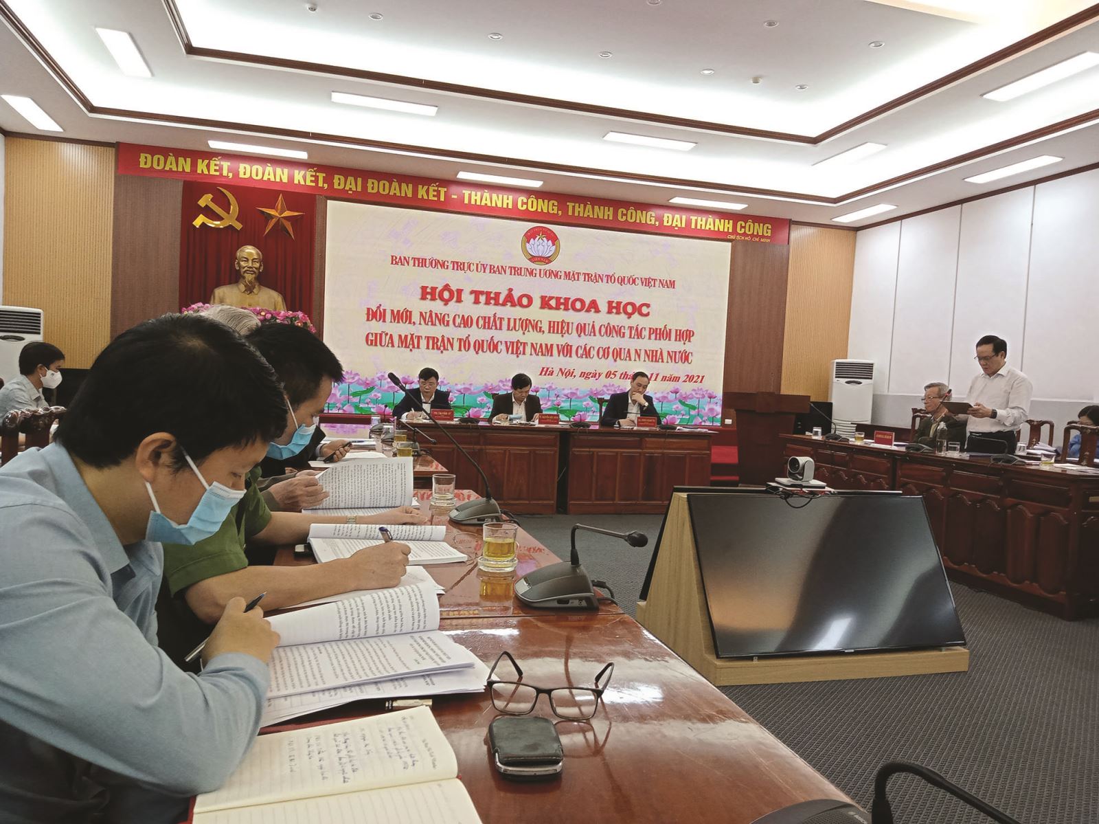 Bộ Văn hóa, Thể thao và Du lịch phối hợp với Mặt trận Tổ quốc Việt Nam thực hiện cuộc vận động “Toàn dân đoàn kết xây dựng nông thôn mới, đô thị văn minh”