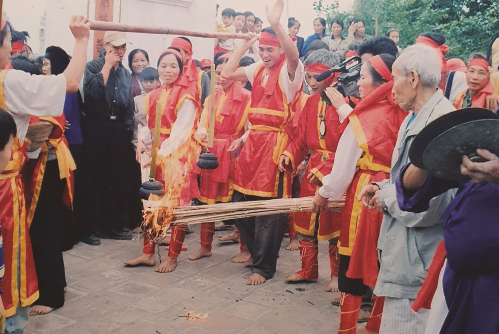 Đặc sắc lễ hội dân gian truyền thống ở vùng đất Tổ