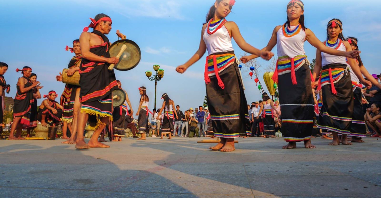 Múa Kađtấu - nét đẹp văn hóa truyền thống của người Co 