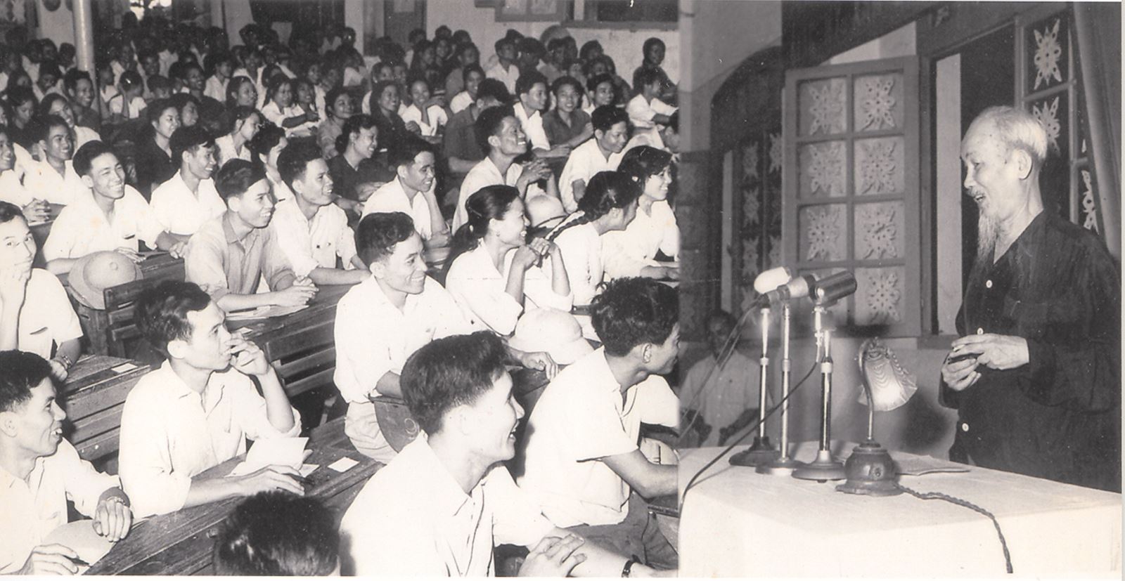 Tư tưởng Hồ Chí Minh về đấu tranh chống chủ nghĩa cá nhân, nâng cao đạo đức cách mạng