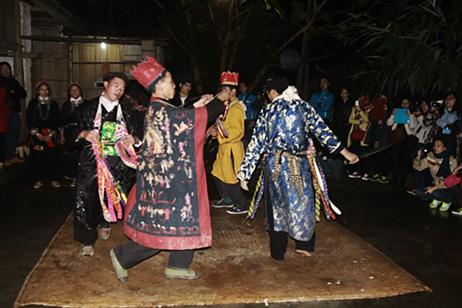 Độc đáo nghi lễ Cấp sắc của người Dao ở Hà Giang