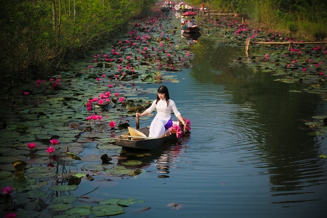 Vai trò quy hoạch trong quản lý di tích thắng cảnh Hương Sơn gắn với phát triển du lịch xanh