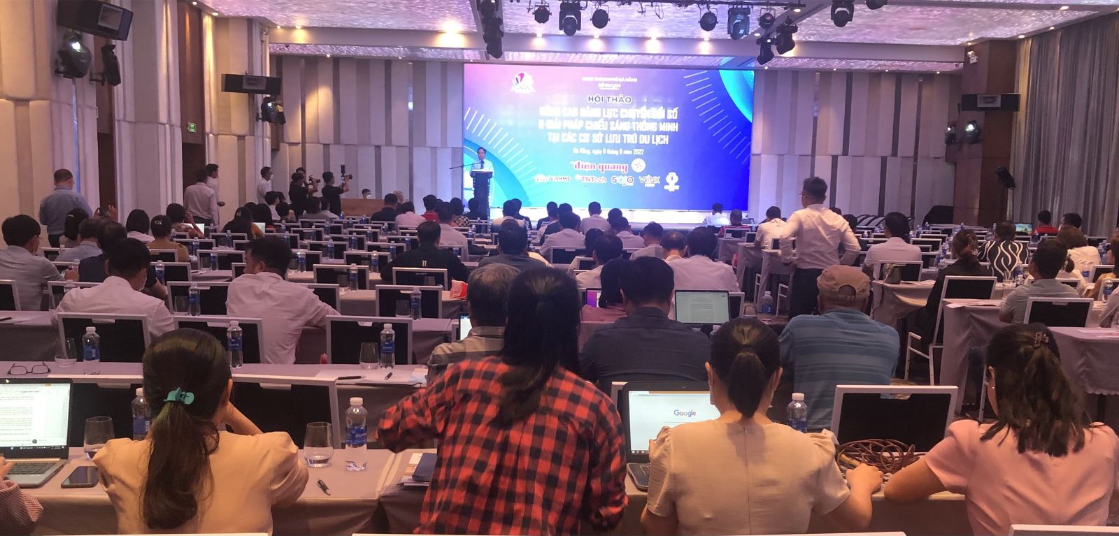 Đà Nẵng: Hội thảo “Nâng cao năng lực chuyển đổi số và giải pháp chiếu sáng thông minh tại cơ sở lưu trú du lịch năm 2022”