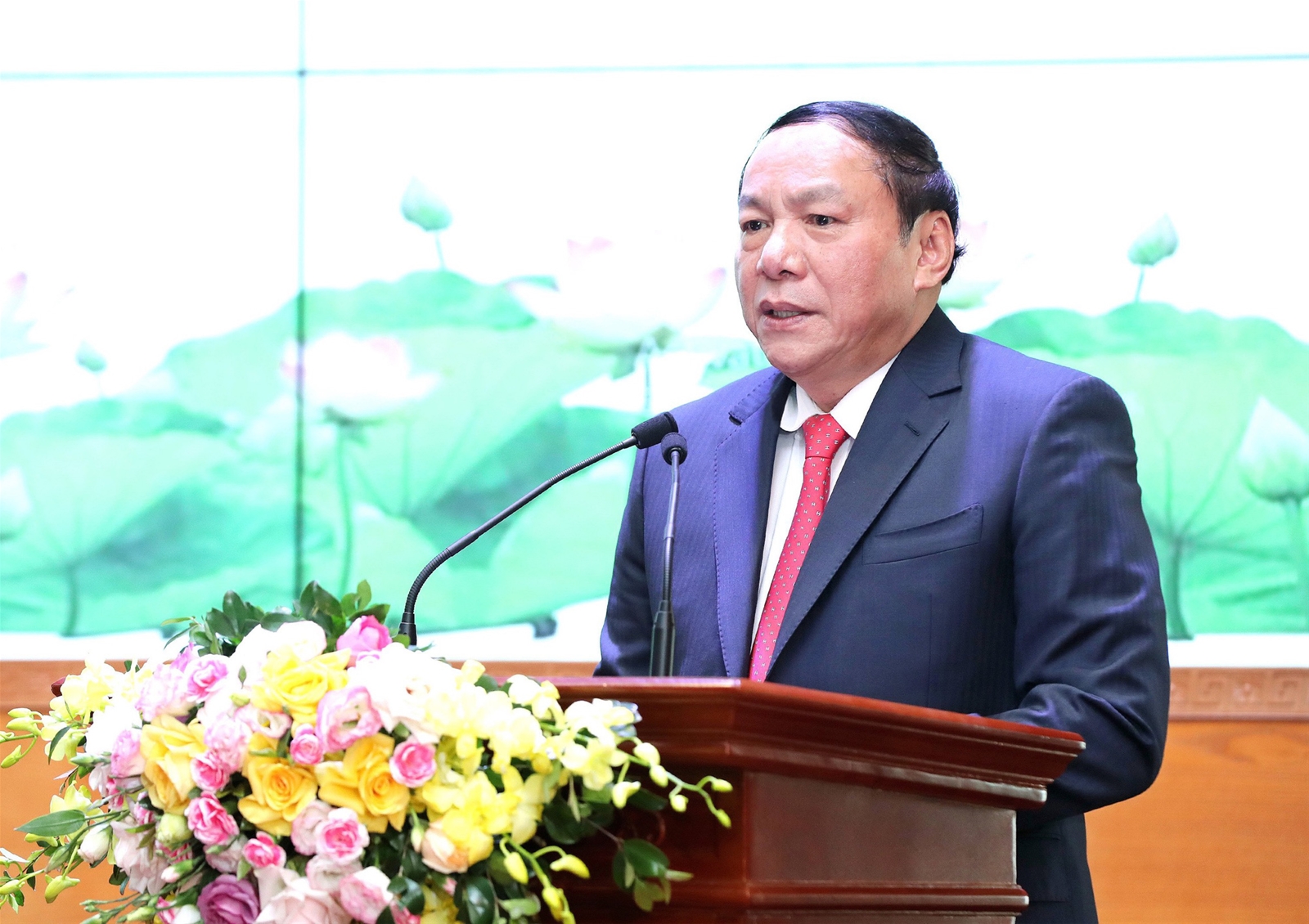 Thư chúc mừng của Bộ trưởng Nguyễn Văn Hùng nhân kỷ niệm 77 năm Ngày Truyền thống Ngành Văn hóa (28/8/1945 - 28/8/2022)