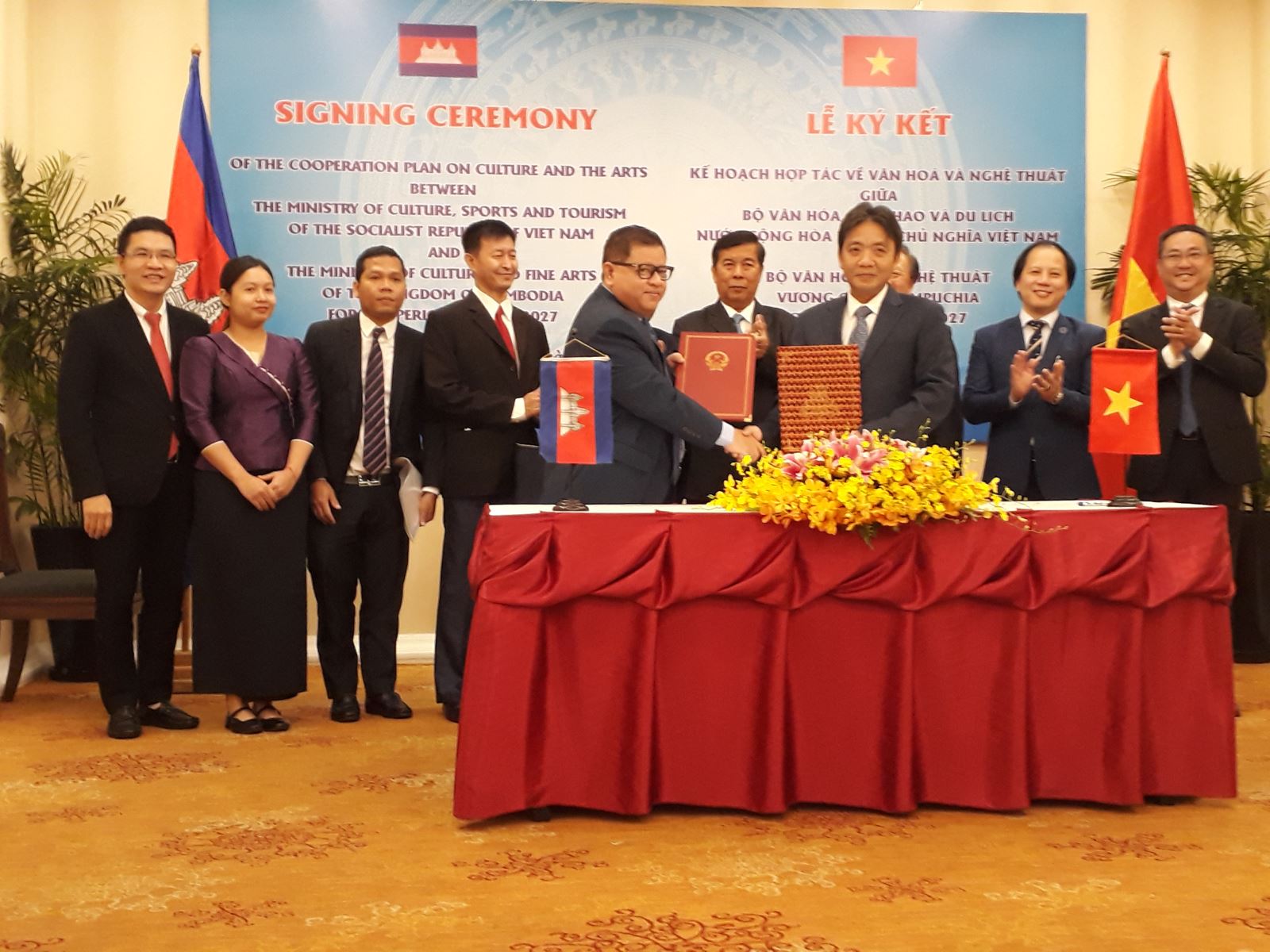 Việt Nam và Campuchia ký kết hợp tác văn hóa - nghệ thuật giai đoạn 2023-2027