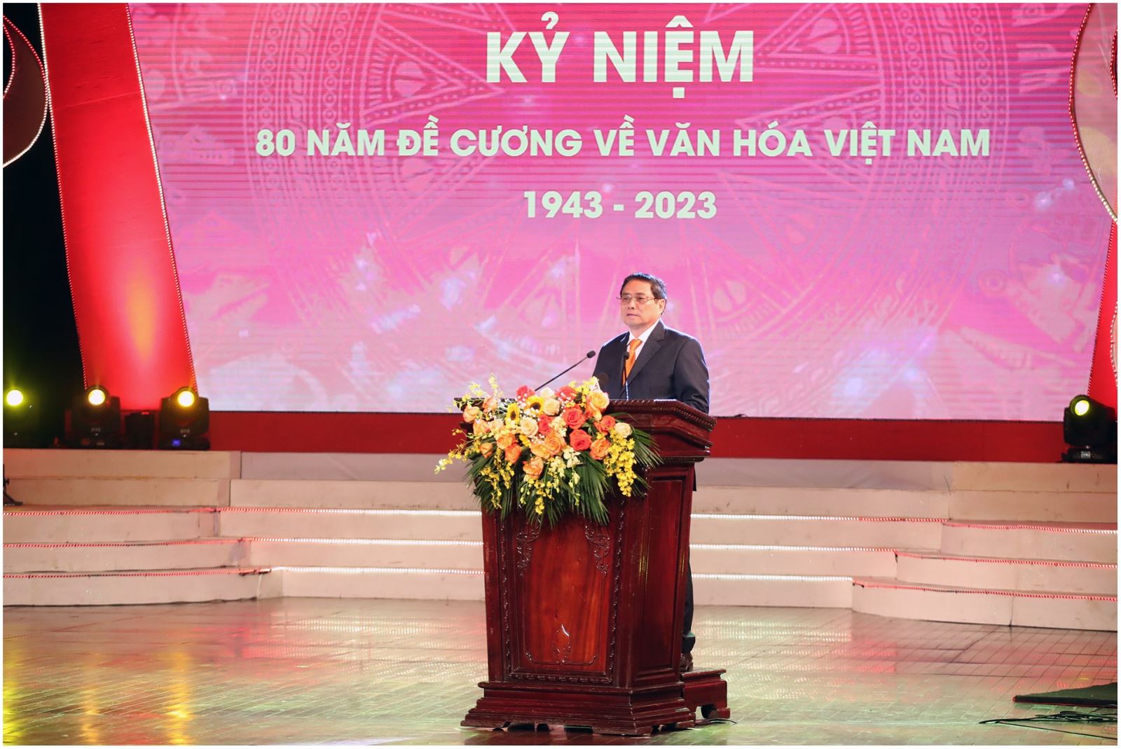 Thủ tướng Phạm Minh Chính: Đầu tư thích đáng cả về nguồn lực và con người, vật chất cho phát triển văn hóa