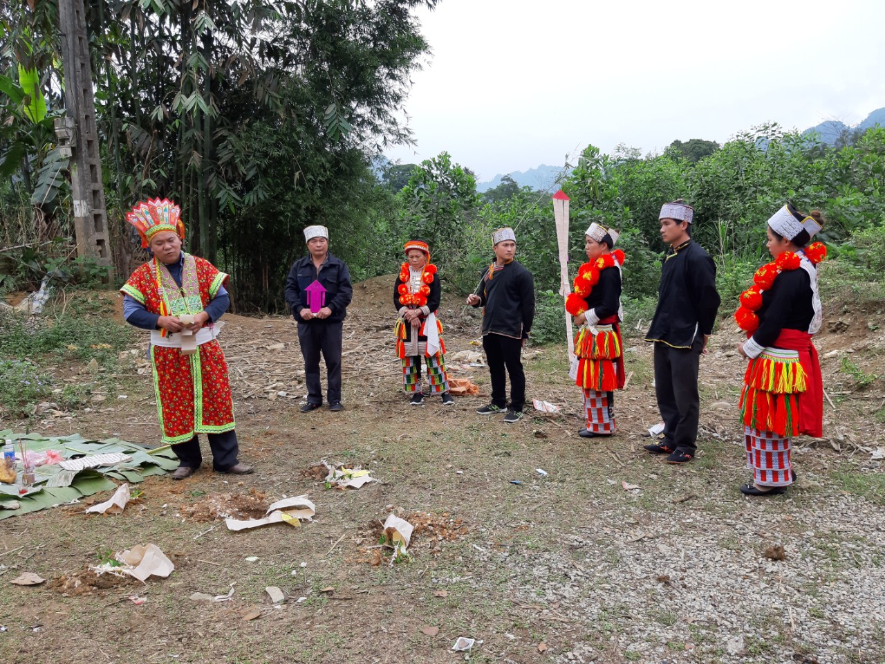 Ứng xử với môi trường tự nhiên của người Dao vùng tái định cư thủy điện Tuyên Quang