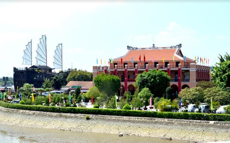 Không gian văn hóa Hồ Chí Minh ở Thành phố Hồ Chí Minh: Từ lý luận đến thực tiễn