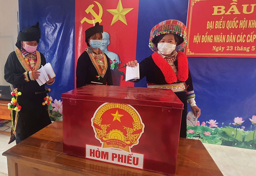 Văn hóa chính trị trong quá trình xây dựng và phát triển hệ thống chính trị Việt Nam hiện nay