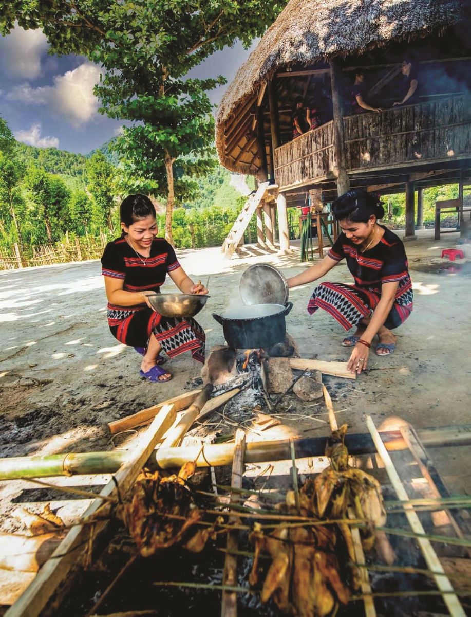 Thừa Thiên Huế: Bảo tồn, phát huy bản sắc văn hóa dân tộc Cơ Tu trên địa bàn huyện Nam Đông