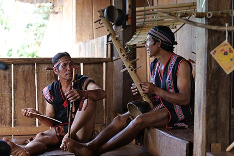 Nhạc khí học dây trong đời sống văn hóa của dân tộc Xơ Đăng ở Quảng Ngãi