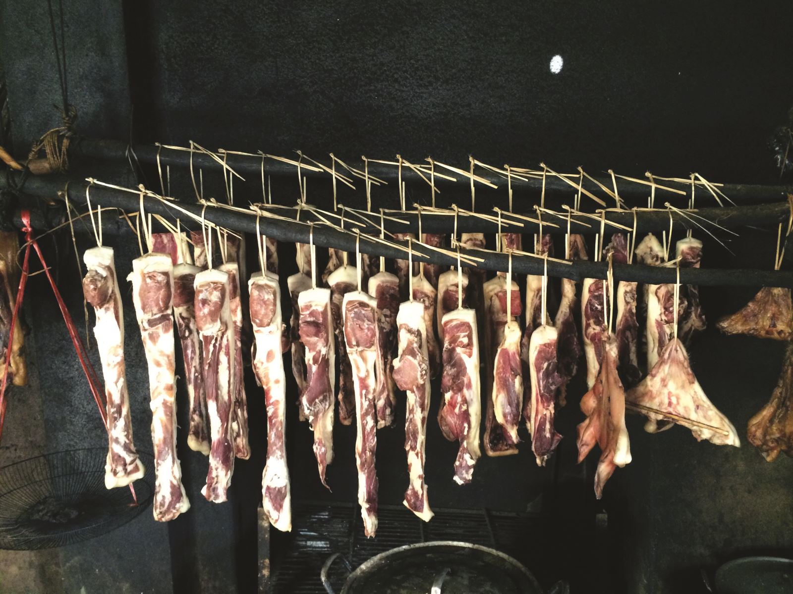 Thịt lợn mán gác bếp vùng Tây Bắc
