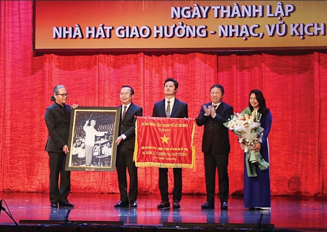 Nhà hát Giao hưởng Nhạc Vũ Kịch TP Hồ Chí Minh: 30 năm một chặng đường không trải hoa hồng