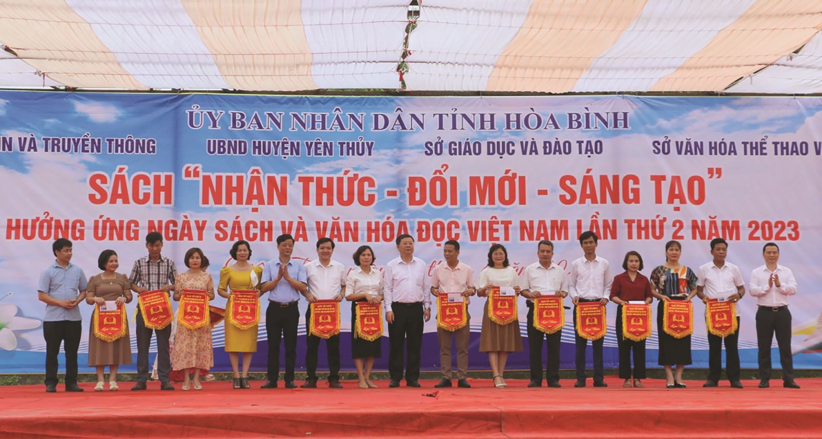 Hòa Bình: Phong phú hoạt động động phục vụ nhân dân các xã khu vực đặc biệt khó khăn  
