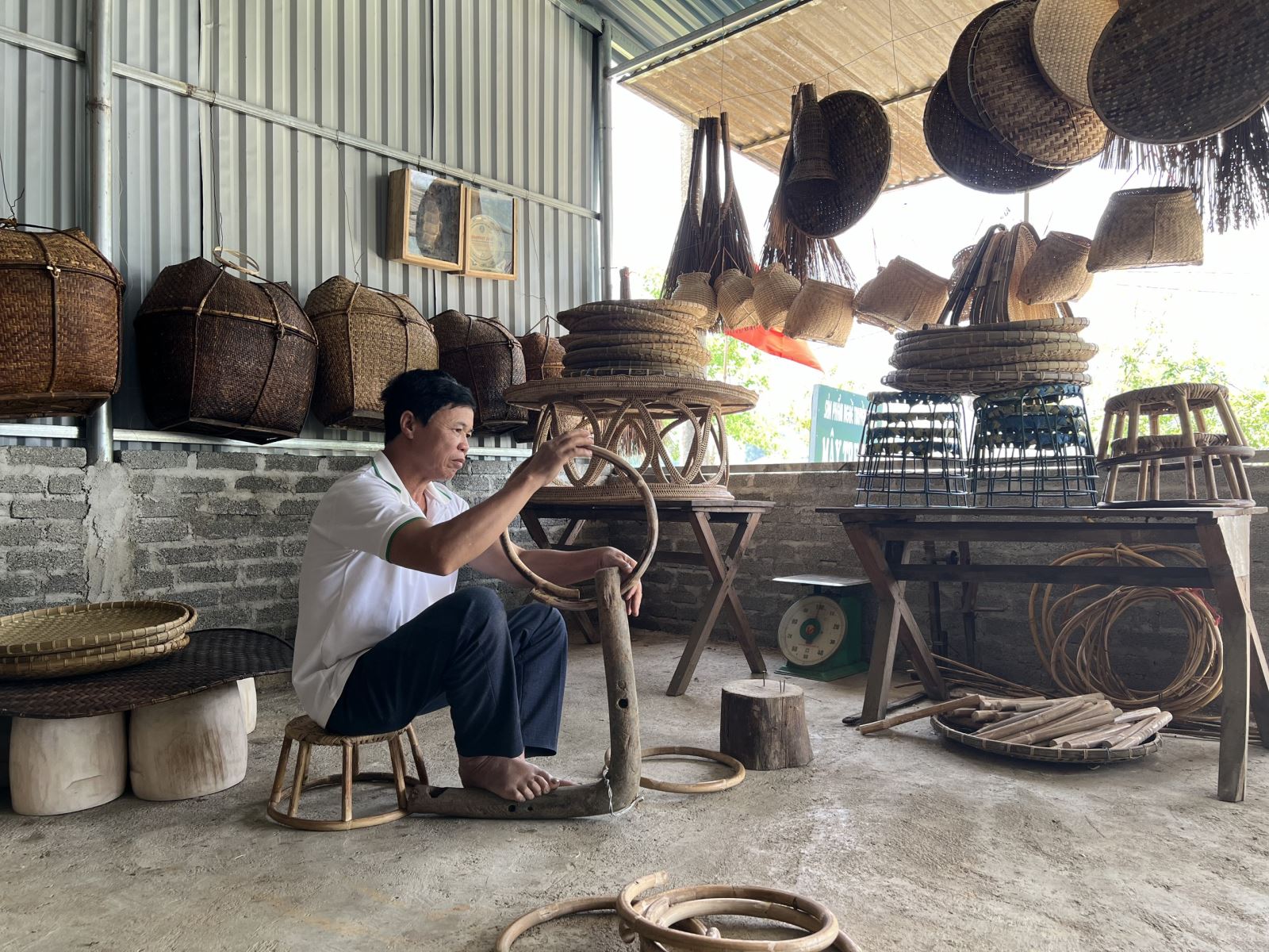 Gìn giữ nghề truyền thống mây tre đan ở bản Nà Tấu (Điện Biên)