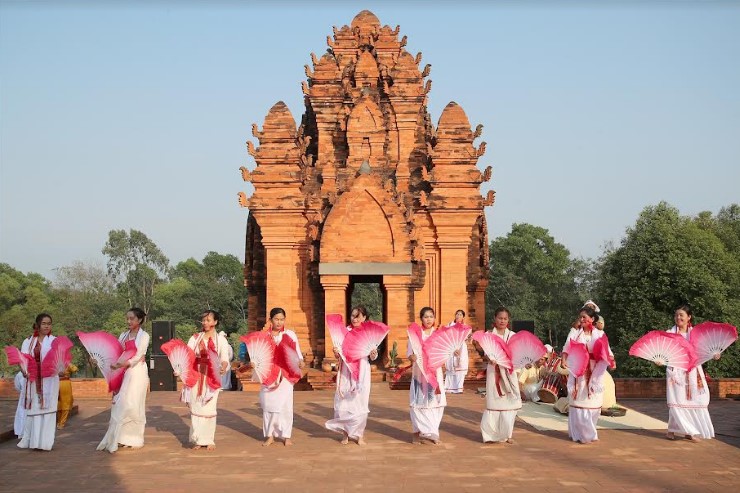 Chung tay bảo tồn, phát huy giá trị văn hóa dân tộc thiểu số - Bài cuối: Đề xuất các giải pháp đột phá