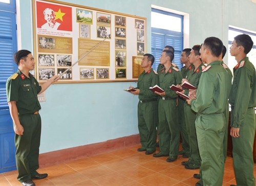 Giữ gìn và phát huy giá trị văn hóa “Bộ đội cụ Hồ” ở thanh niên quân đội hiện nay