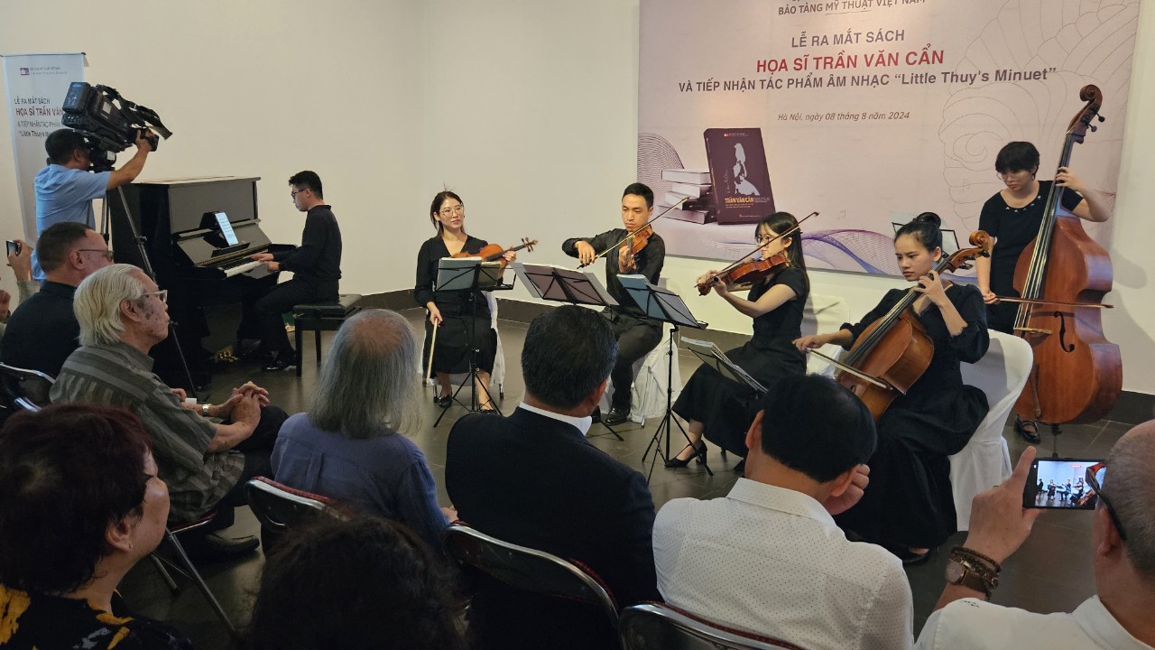 Ra mắt sách tranh của họa sĩ Trần Văn Cẩn và tiếp nhận tác phẩm âm nhạc “Little Thuy’s Minuet”