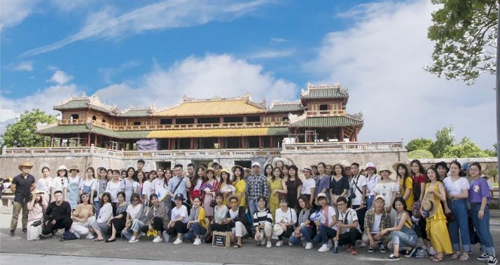 Giáo dục truyền thống yêu nước cho sinh viên qua các di sản văn hóa thế giới ở Việt Nam