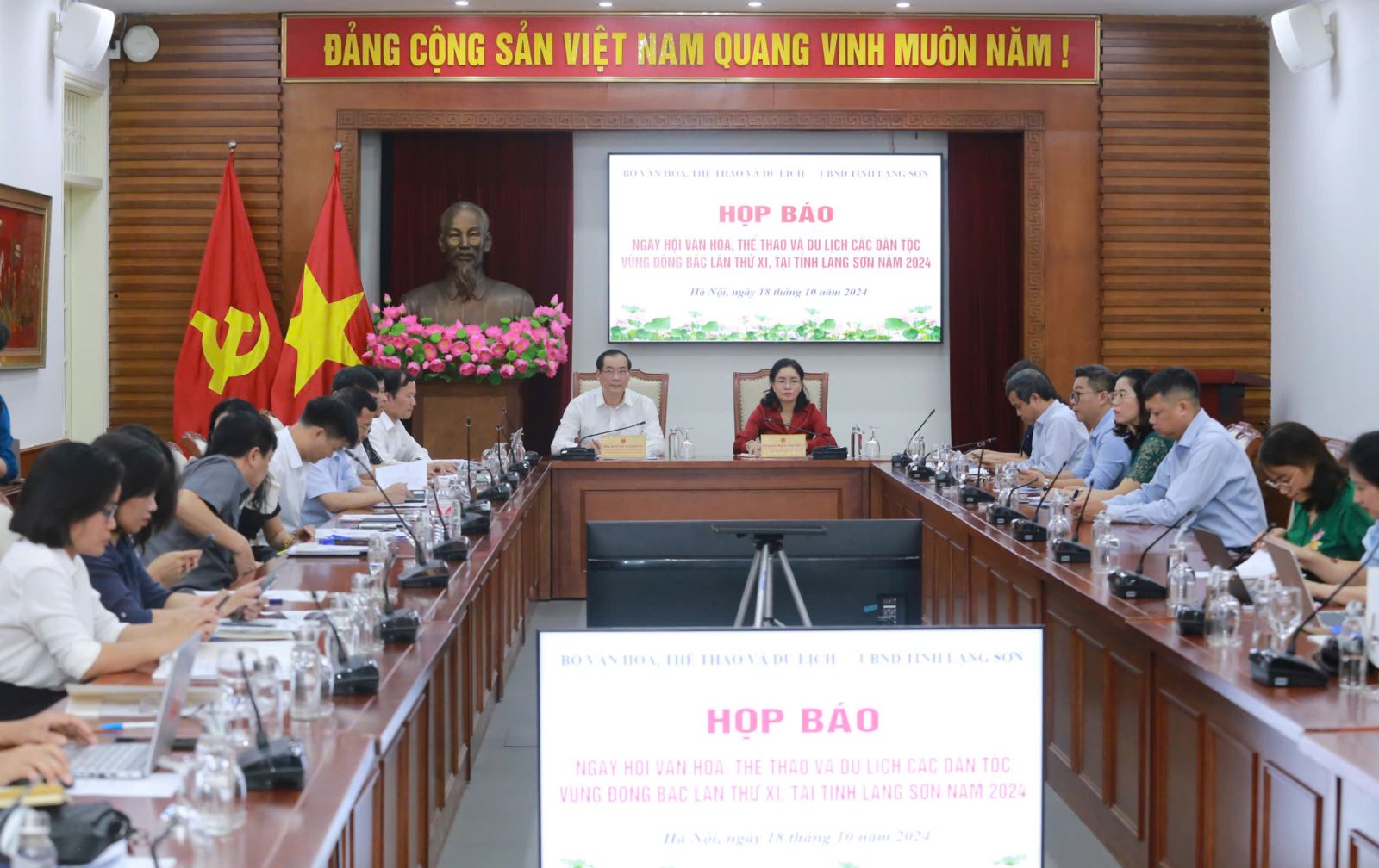 Ngày hội VHTTDL các dân tộc Đông Bắc lần thứ XI tại Lạng Sơn:  Đậm bản sắc, hội nhập và vươn xa
