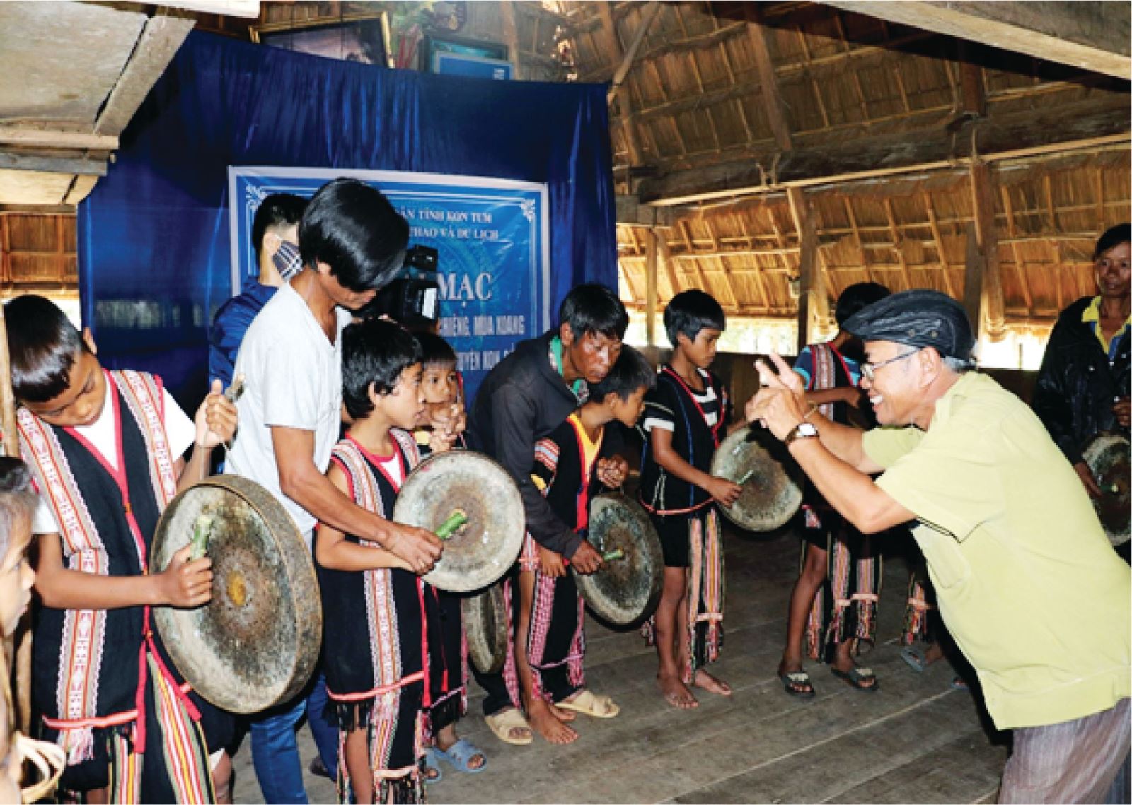 Kon Rẫy (Kon Tum): Truyền lửa đam mê văn hóa cồng chiêng cho thế hệ trẻ