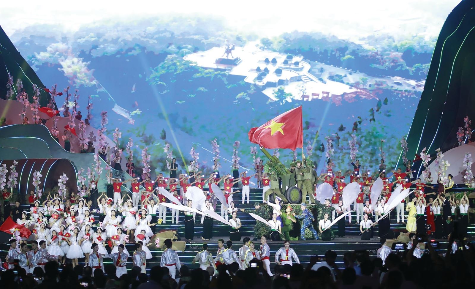 Phát huy nguồn lực văn hóa, đưa đất nước bước vào kỷ nguyên mới - kỷ nguyên vươn mình của dân tộc