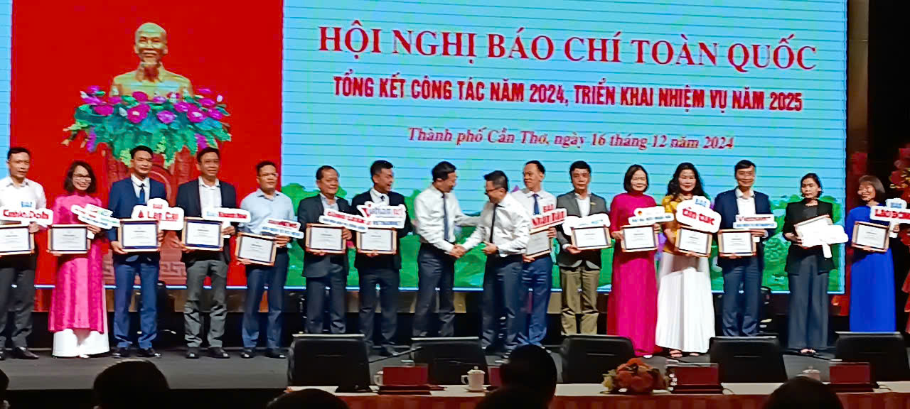 Công bố kết quả đánh giá, đo lường mức độ trưởng thành chuyển đổi số báo chí năm 2024