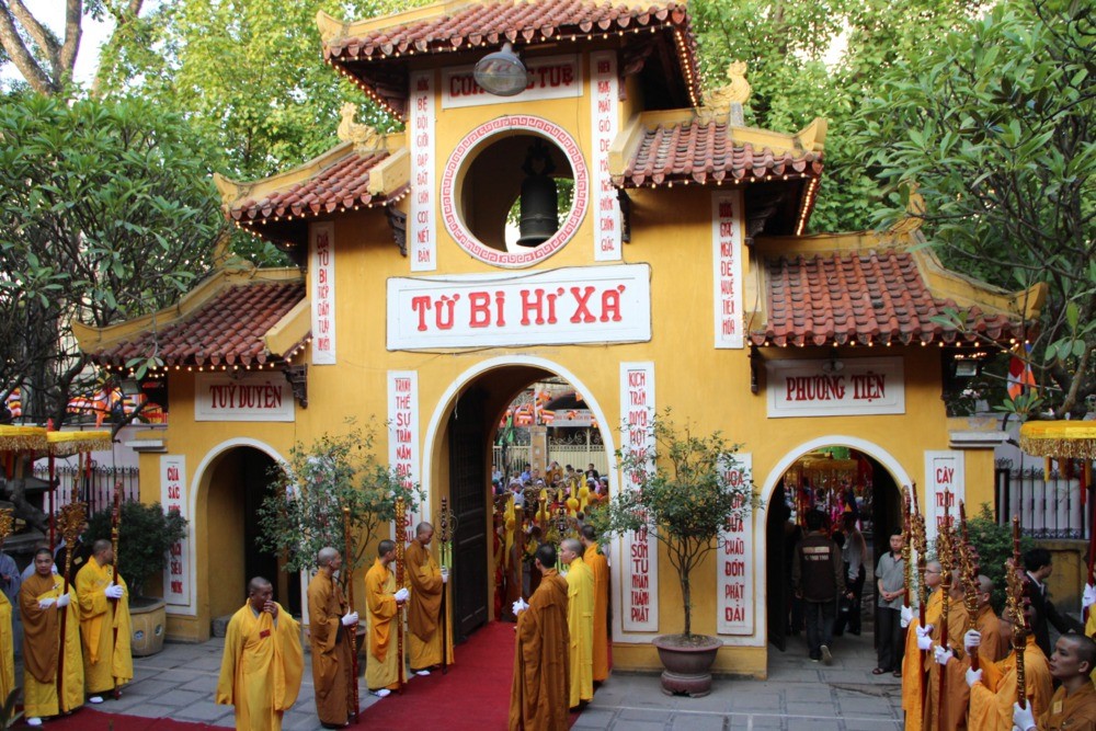  Về con đường du nhập và sức sống của Phật giáo trong đời sống văn hóa Việt Nam (Qua cái nhìn so sánh với Nho giáo)