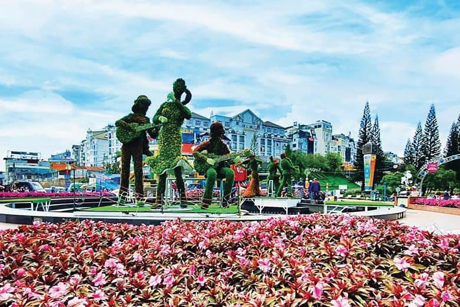 Đà Lạt rộn ràng vào hội