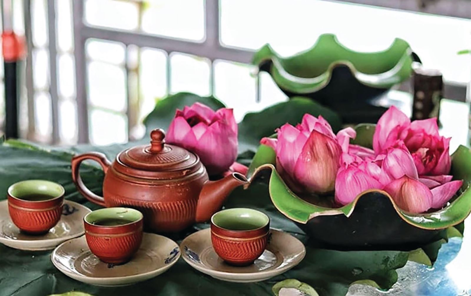 Ngày Xuân nói chuyện thưởng trà