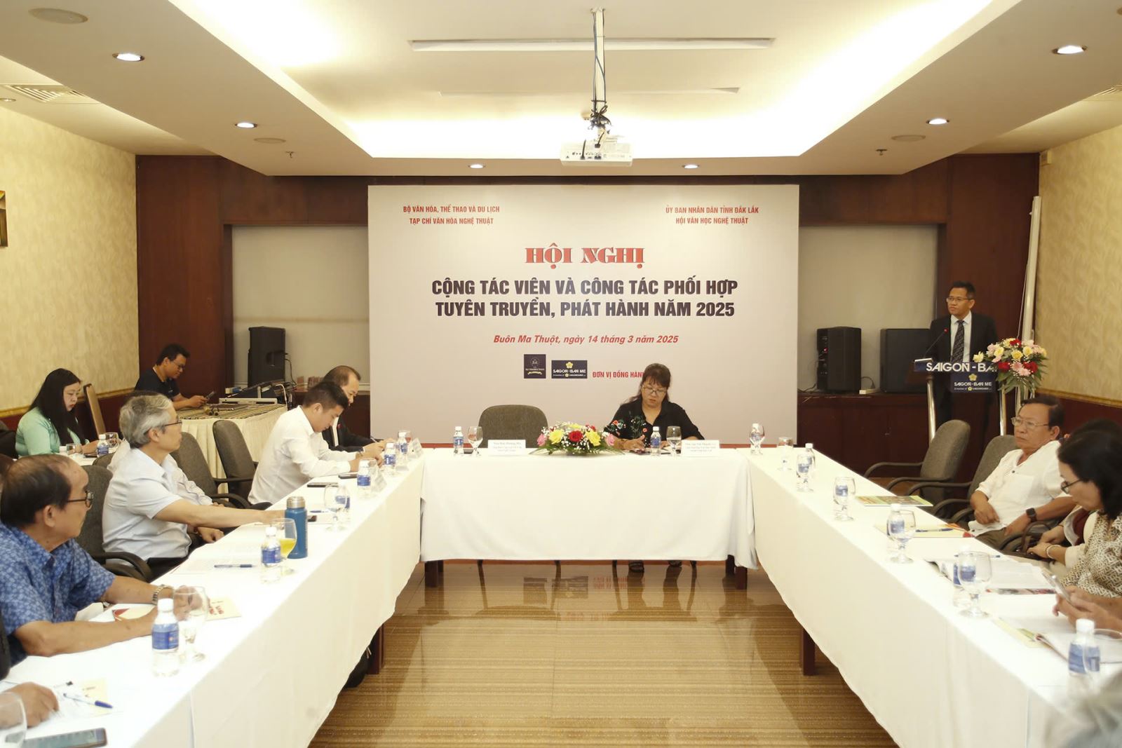 Tạp chí Văn hóa Nghệ thuật tổ chức Hội nghị Cộng tác viên và công tác phối hợp tuyên truyền, phát hành tại thành phố Buôn Ma Thuột, tỉnh Đắk Lắk