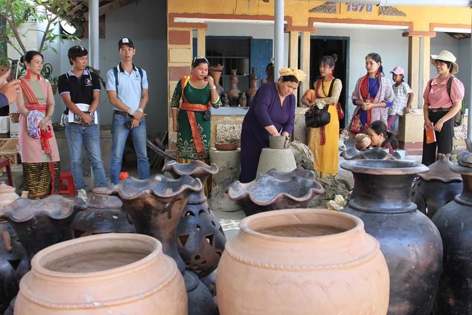 Nghề làm gốm Bàu Trúc (Ninh Thuận): Từ tiềm năng đến định hướng phát triển kinh tế di sản