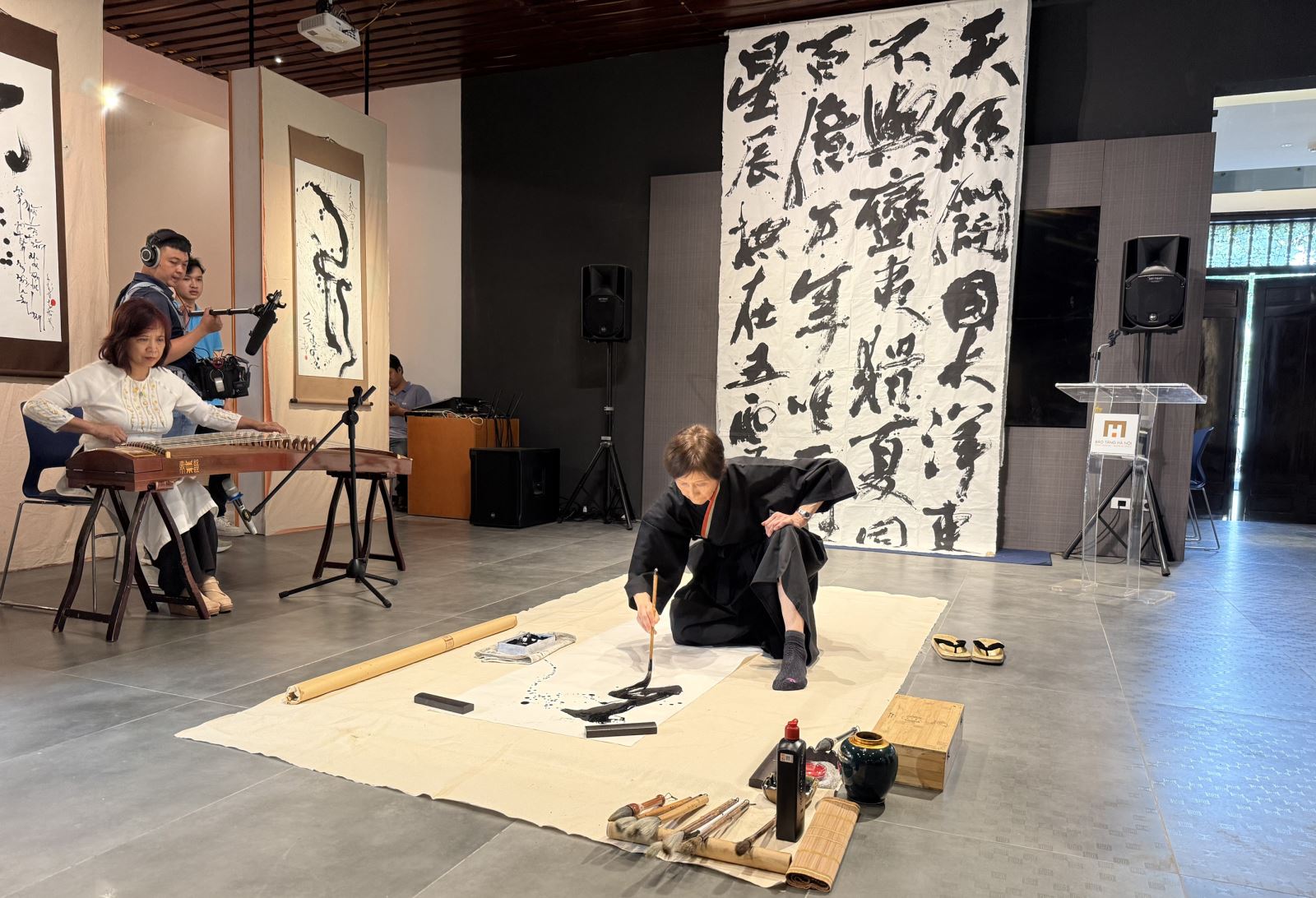Workshop “Gặp gỡ mùa xuân” giao lưu văn hóa Việt Nam – Nhật Bản