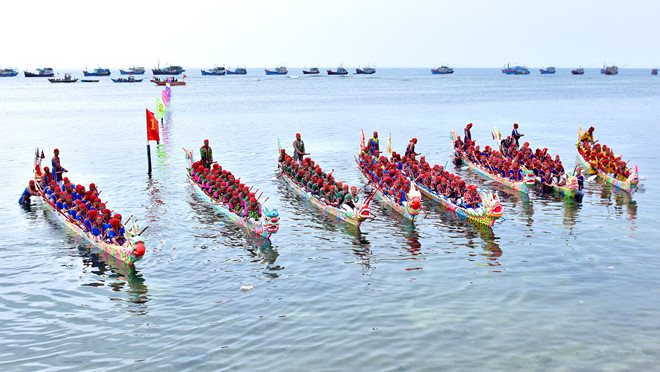 Lễ hội đua thuyền Tứ Linh tại huyện đảo Lý Sơn, Quảng Ngãi: Nhìn từ quan điểm “trình diễn văn hóa” của Victor Turne
