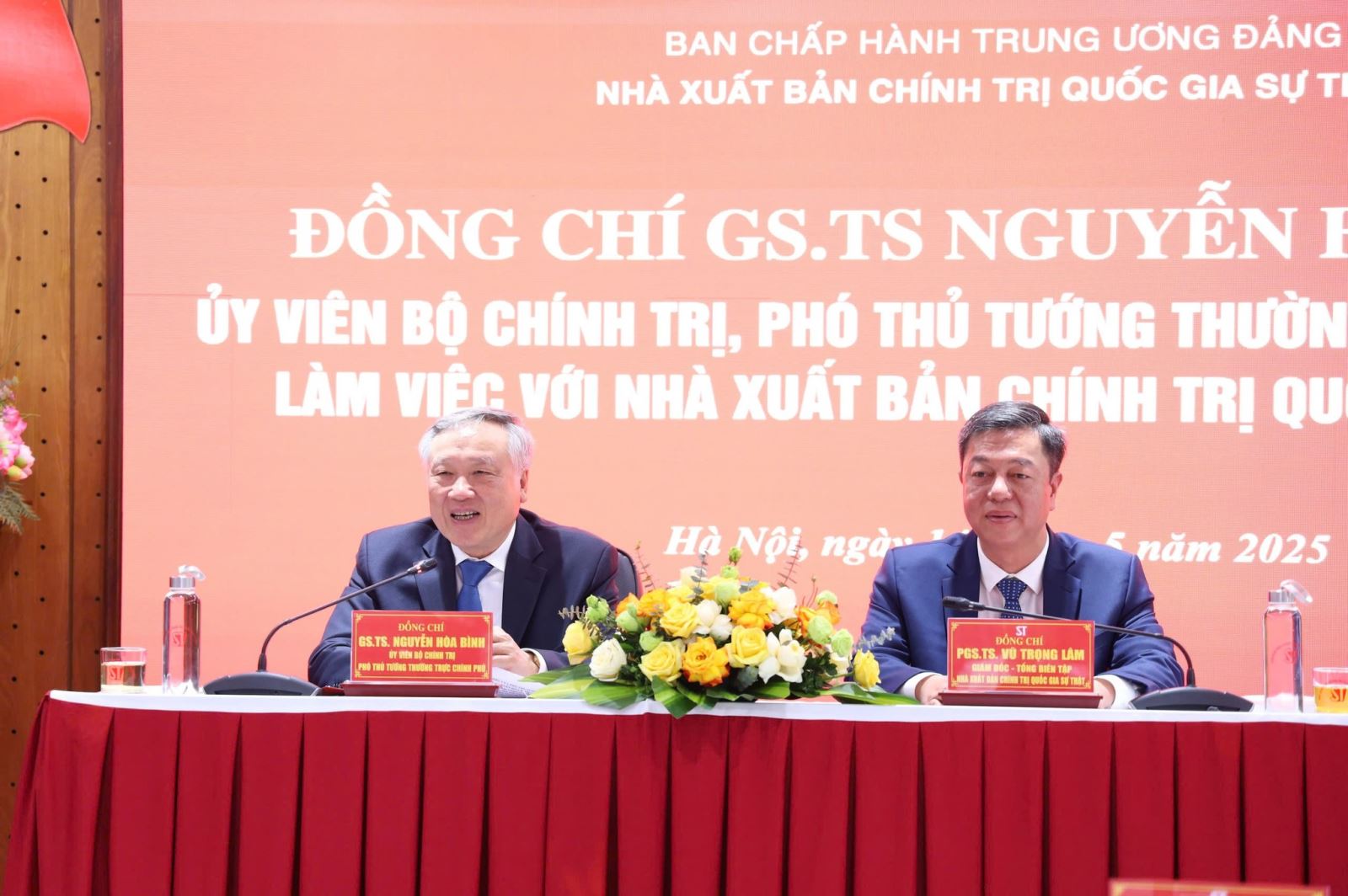 Phó Thủ tướng Thường trực Chính phủ Nguyễn Hòa Bình: Nhà xuất bản Chính trị quốc gia Sự thật phải kiên định xây dựng văn hóa đọc