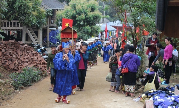 Hát gọi vía trong đời sống văn hóa của người Thái (Thanh Hóa)