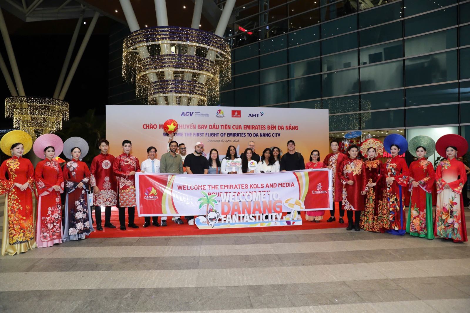 Hãng hàng không Emirates khai trương đường bay mới đến Đà Nẵng