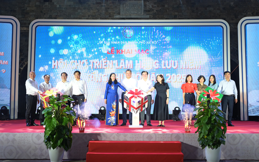 Kết nối tinh hoa làng nghề qua Hội chợ Quà tặng Hà Nội 2025