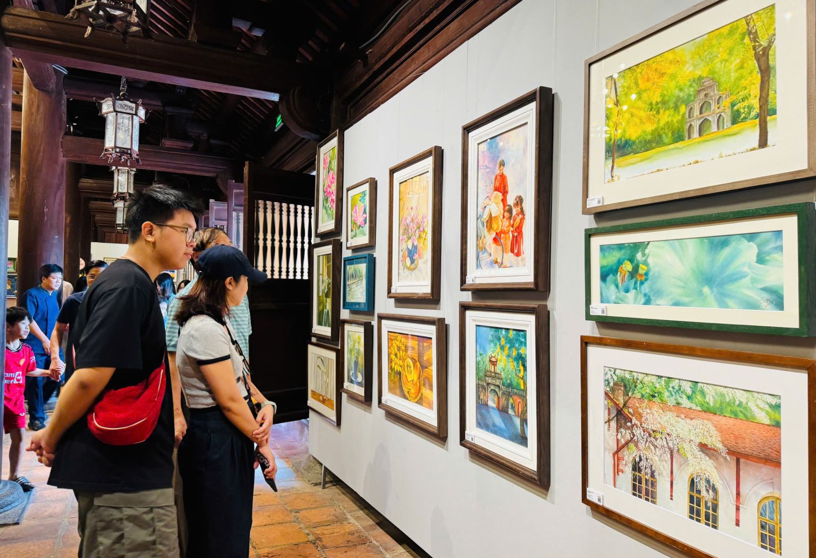 Hà Nội: Triển lãm tranh “Nước non ngàn dặm”
