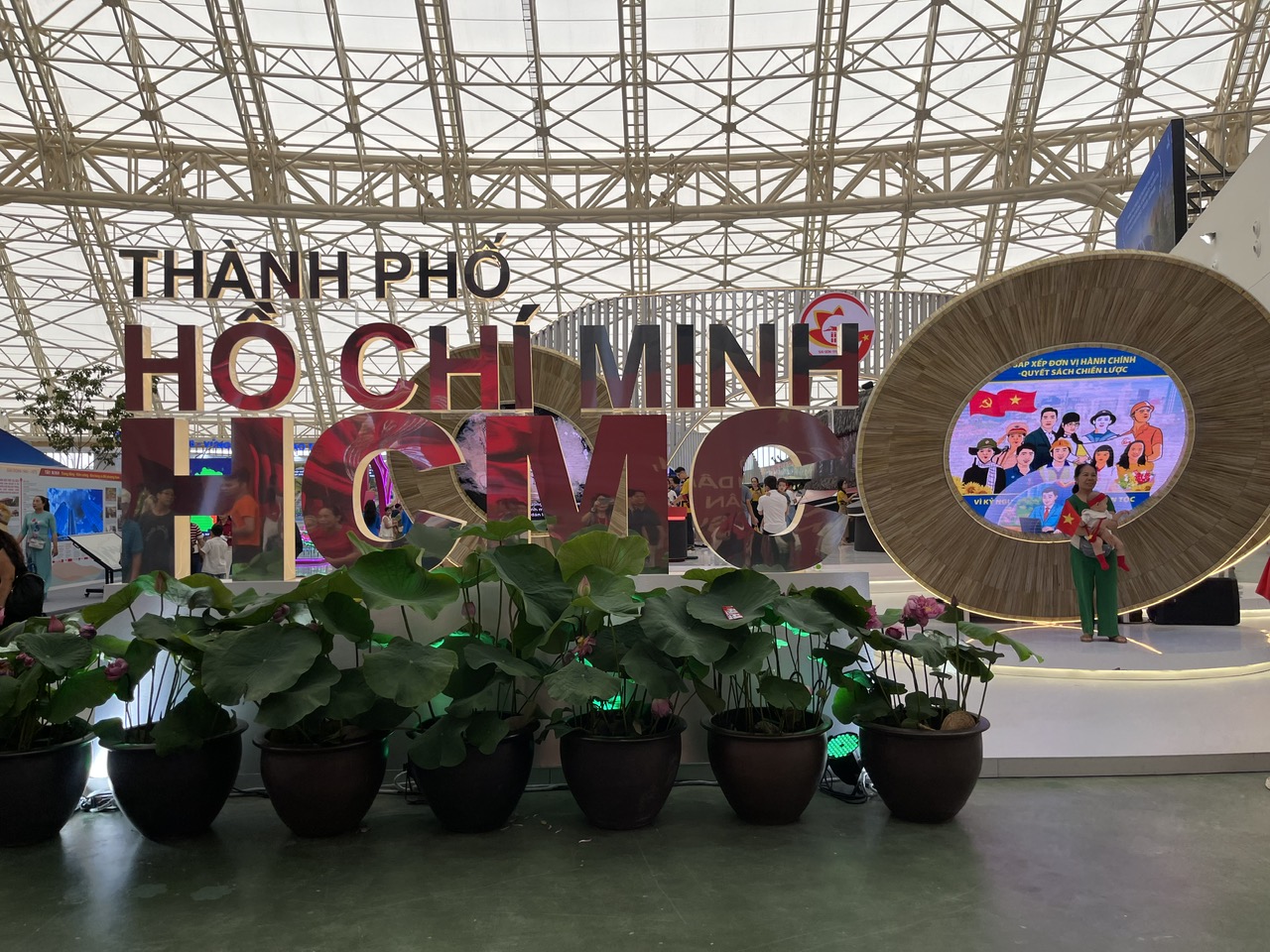  Độc đáo với Triển lãm “Thành phố Hồ Chí Minh – Tầm vóc thời đại, kiến tạo tương lai”